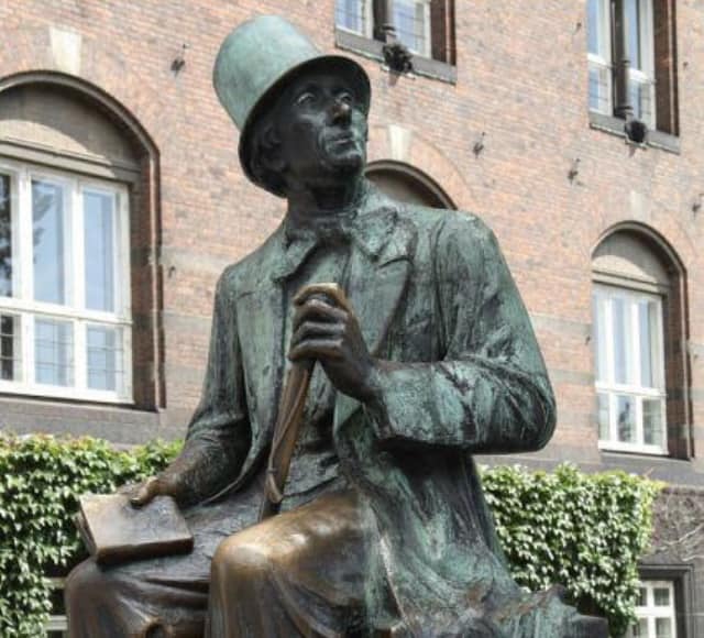 Hans Christian Andersen statue Copenhagen — Two for the Row'd