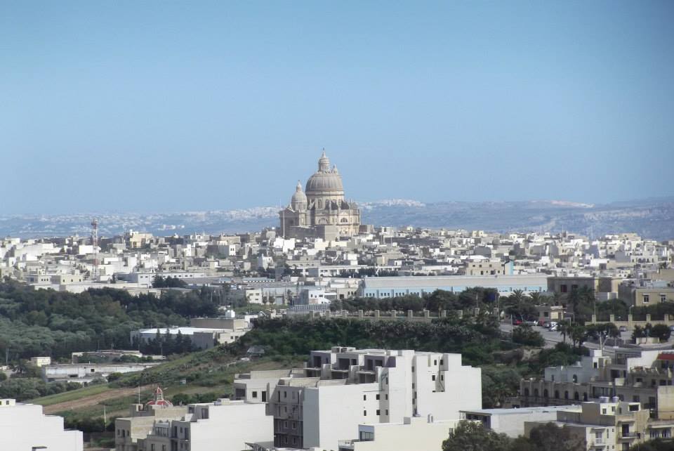 Malta hilltop town — Two for the Row'd