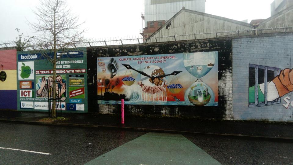 Belfast street murals — Two for the Row'd