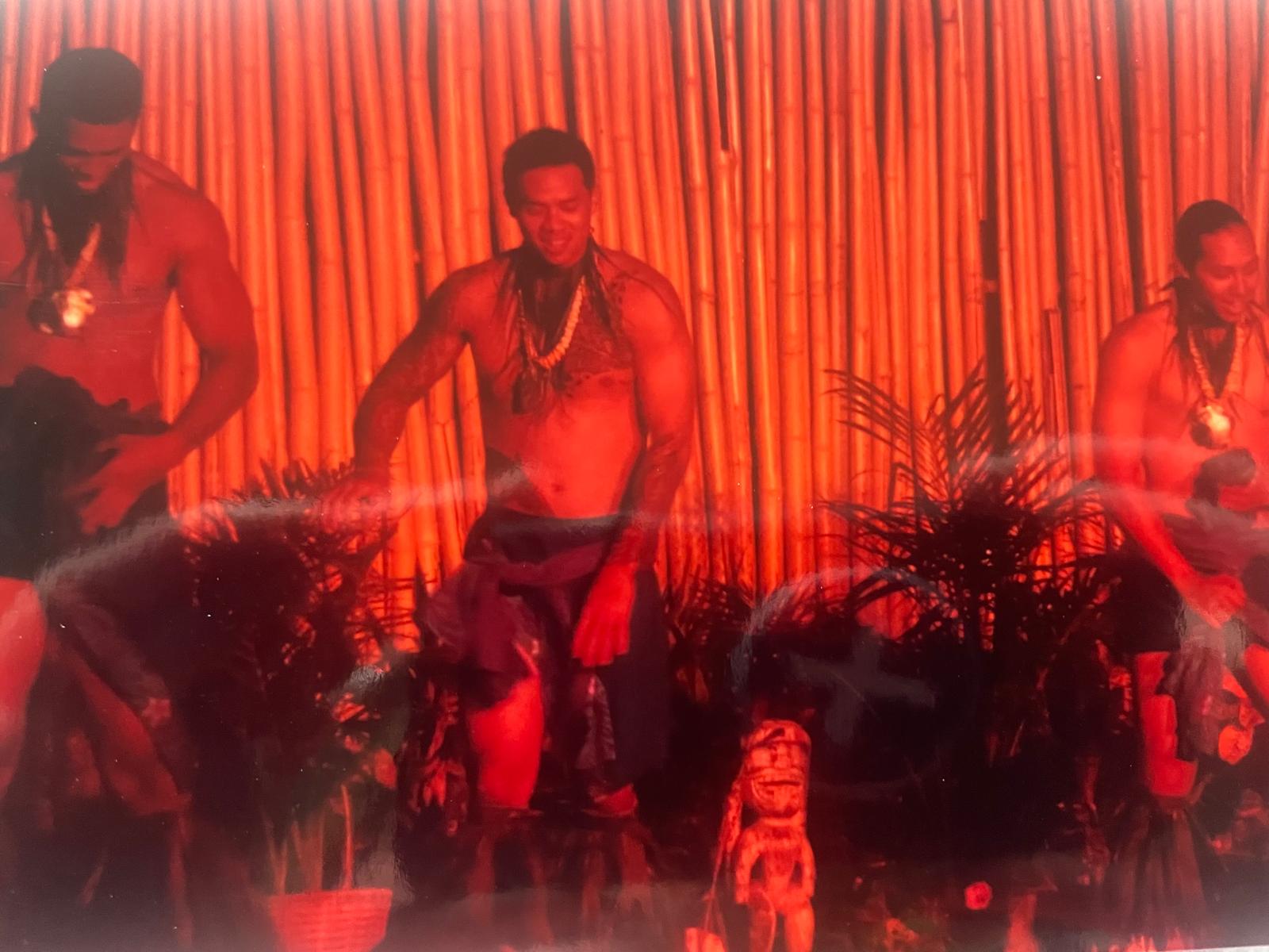 Hawaii luau show — Two for the Row'd