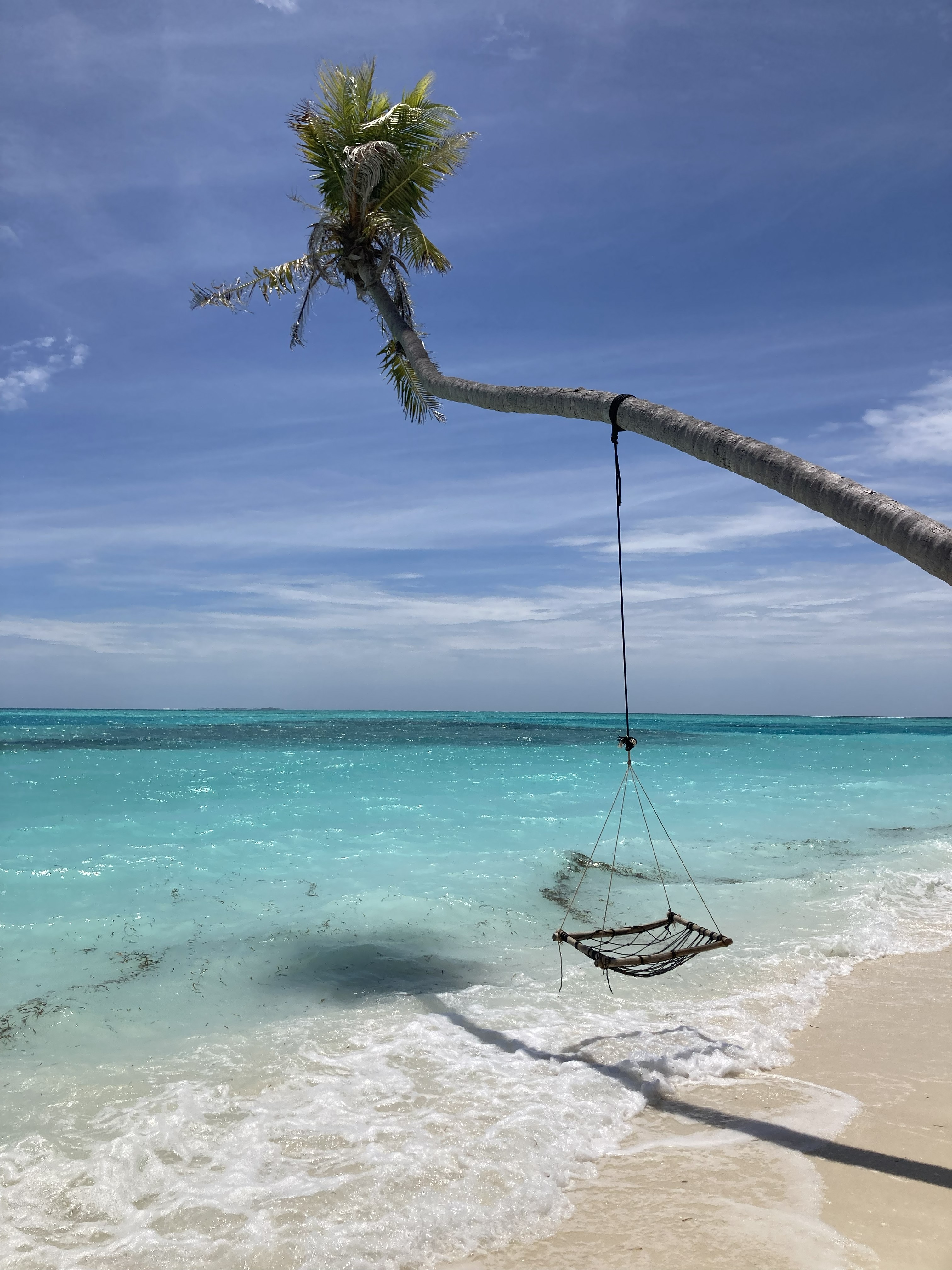 Turquoise water beach Maldives — Two for the Row'd