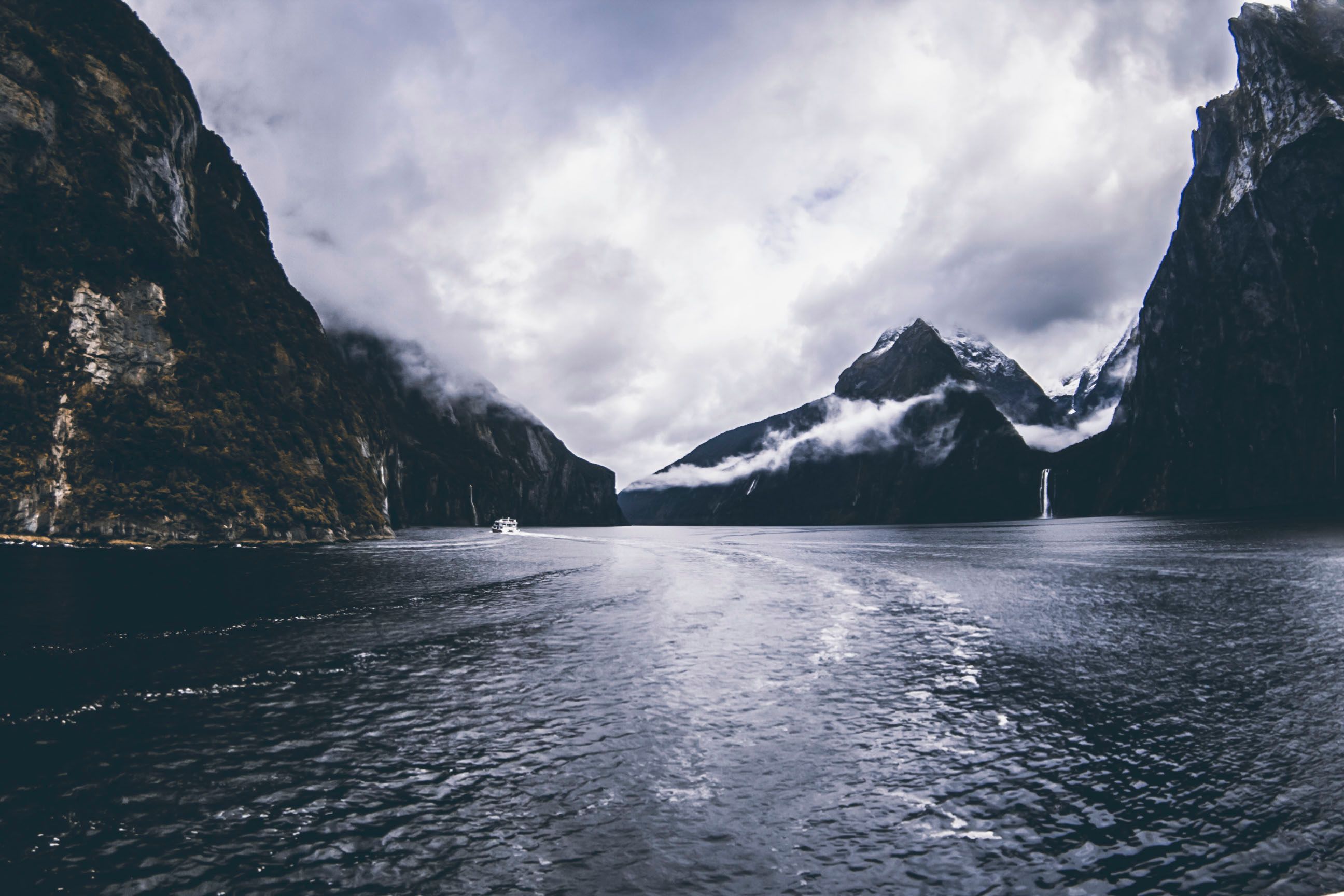 Milford Sound fjords with waterfalls, New Zealand — Two for the Row'd