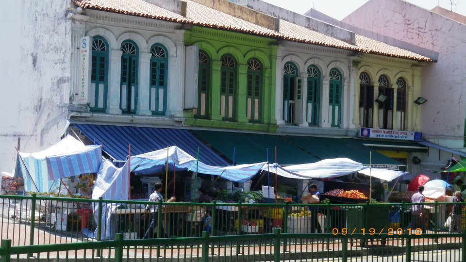 Colonial District architecture, Singapore, photographed by Nicola in 2012