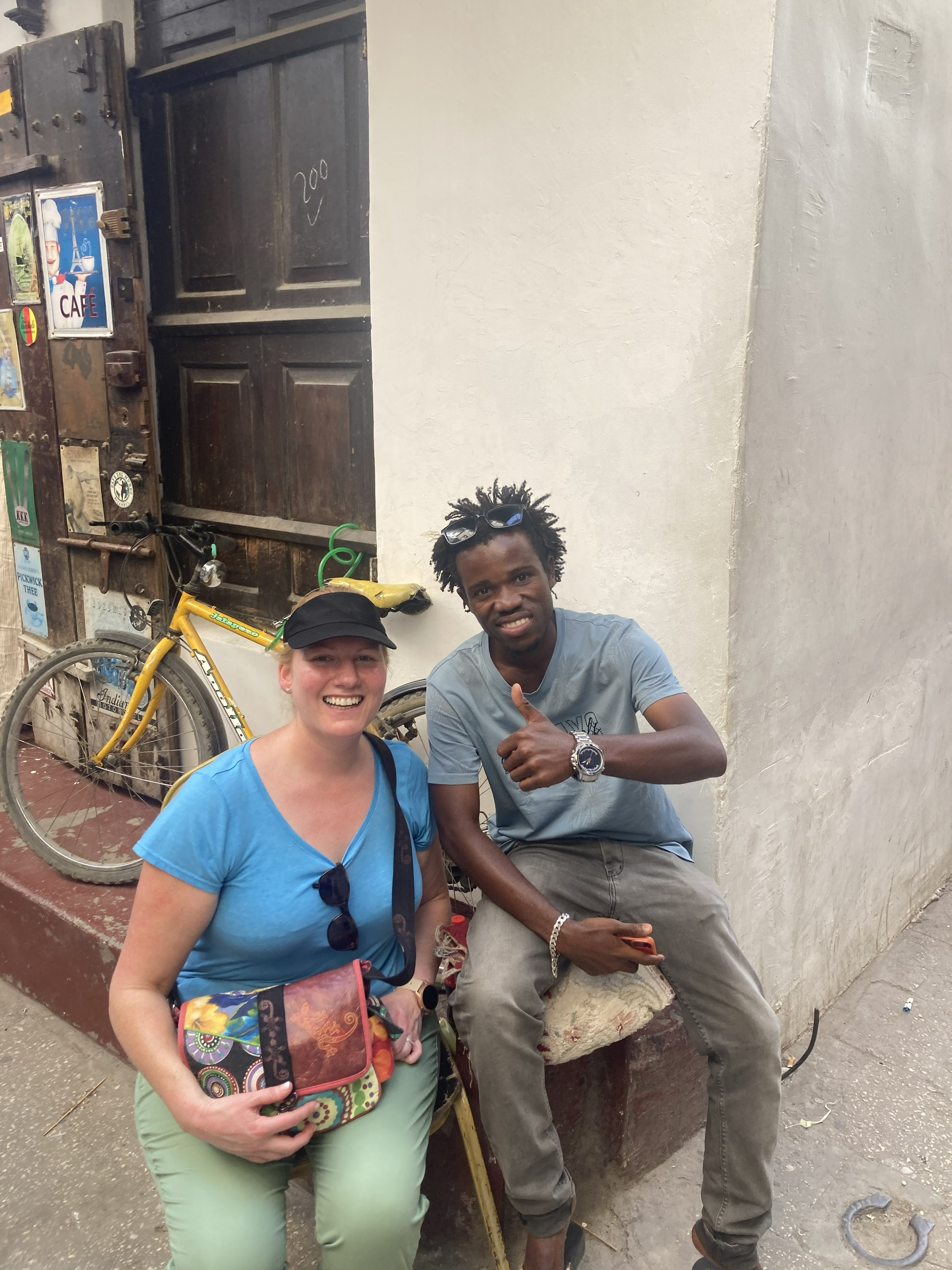 Group photo with local musicians Zanzibar — Two for the Row'd